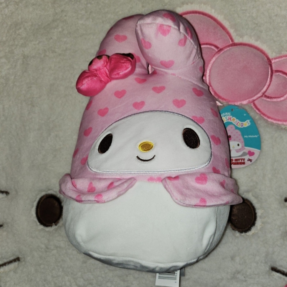 My Melody Valentine Squishmallow